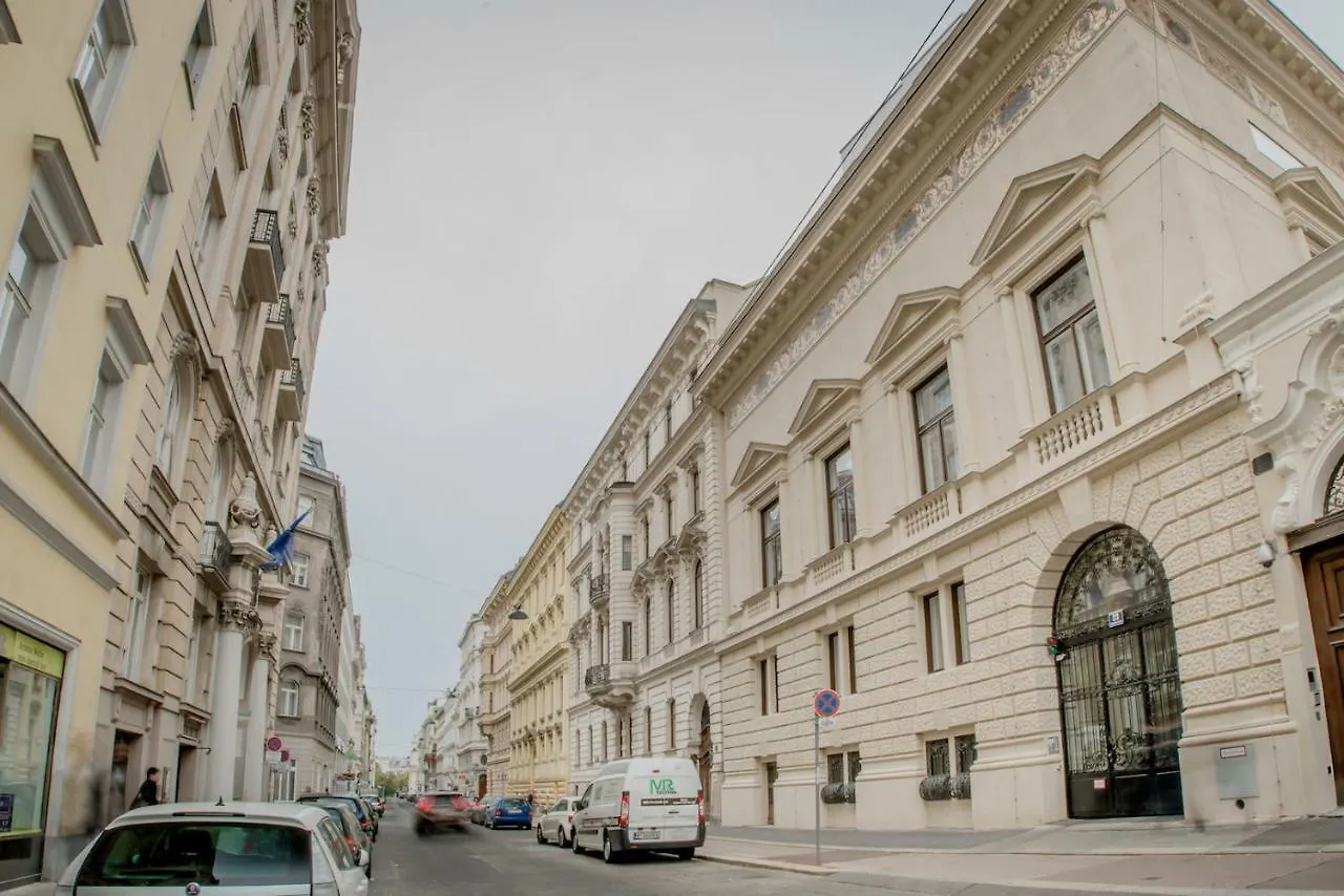 Karl Suites Palais Wessely Вена Австрия